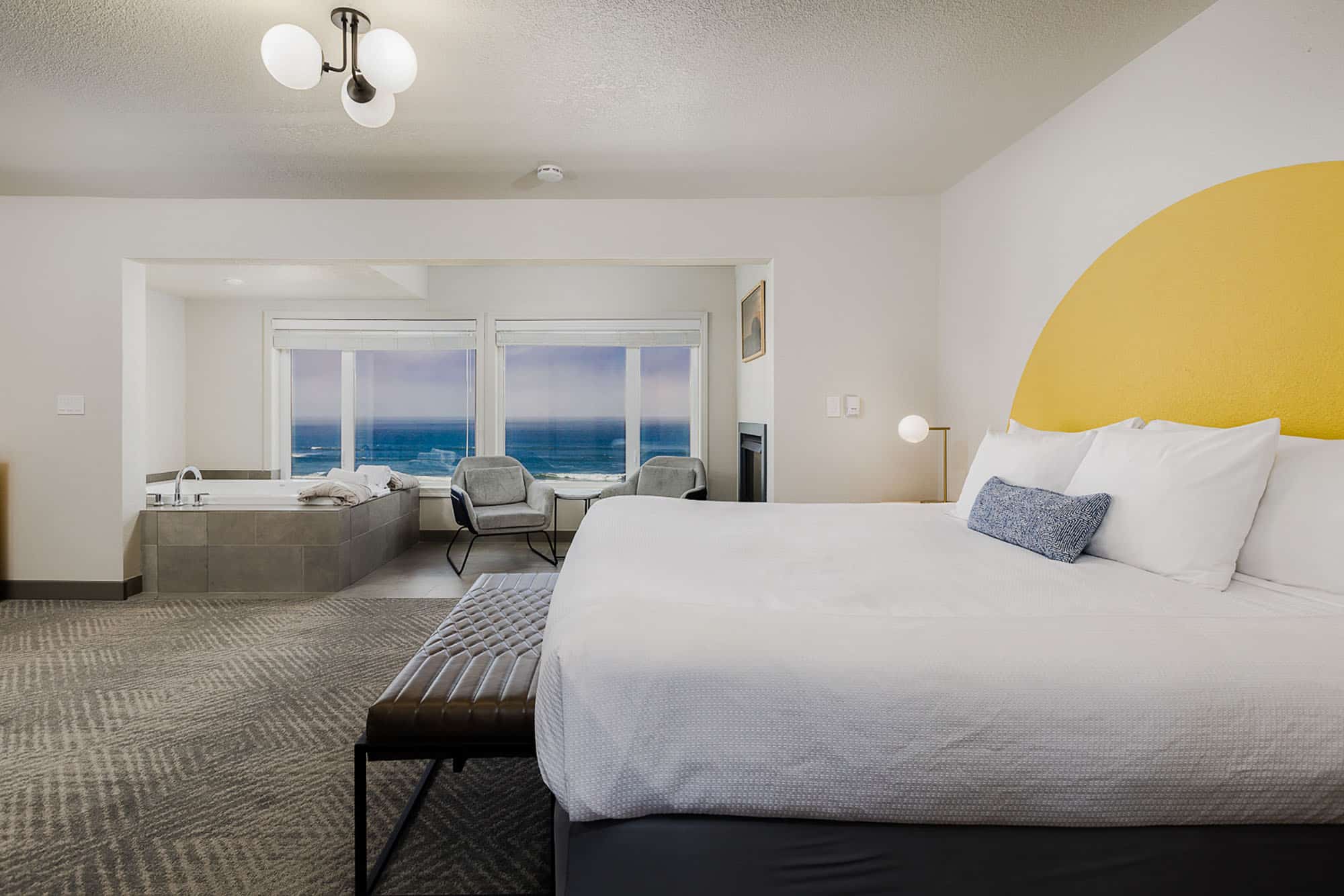 Oregon coast boutique lodging room view